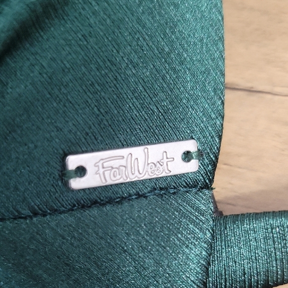 Emerald Green Bikini Set - Picture 2 of 4